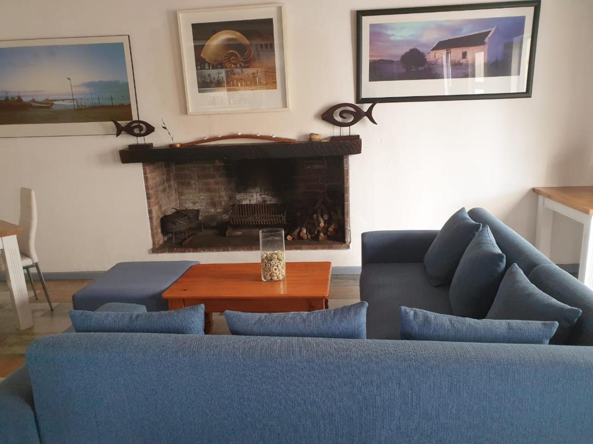 Bluesky Arniston Guest House Buitenkant foto